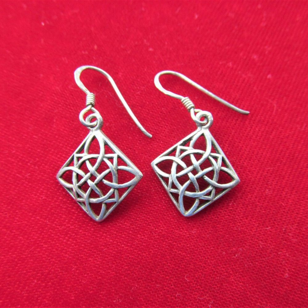 Vintage Sterling Celtic Design Pierced Earrings